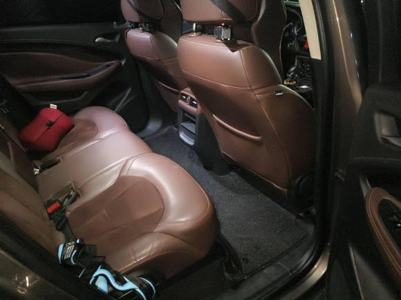 [南京·苏A] 二手别克昂科威Plus2016款 28T 四驱精英型