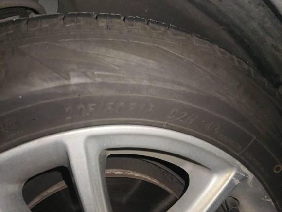 [南京·苏A] 二手福特福克斯2015款 三厢 1.6L 自动风尚型