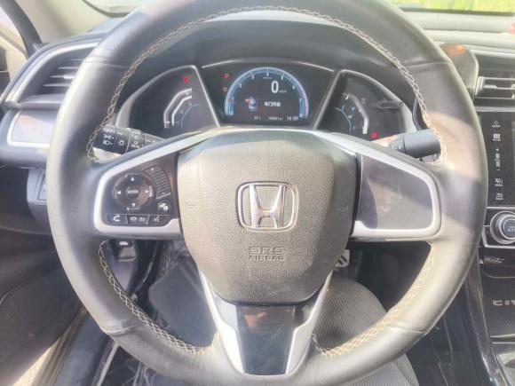 [青岛·皖A] 二手本田思域2016款 220TURBO CVT豪华版