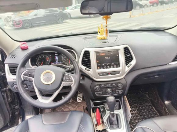 [深圳·粤B] 二手Jeep自由光2016款 2.4L 优越版