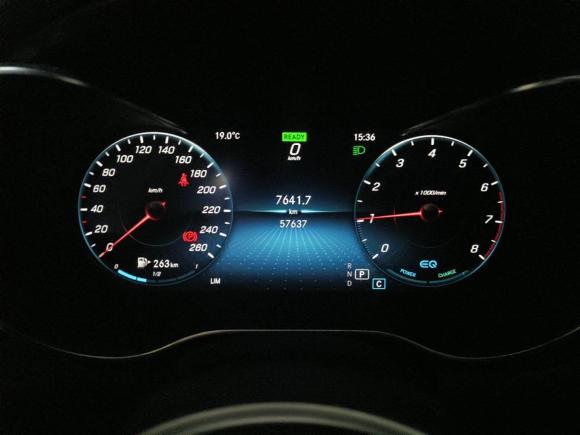 [南京·苏L] 二手奔驰奔驰C级2019款 C 260 L 运动版