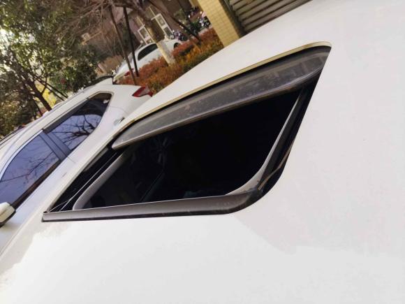 [武汉·鄂E] 二手福特蒙迪欧2013款 2.0L GTDi200豪华型