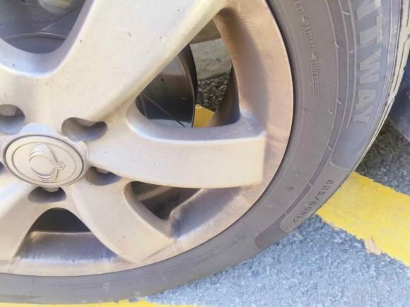 [南京·苏A] 二手双龙柯兰多2011款 2.0T 柴油四驱自动精英导航版