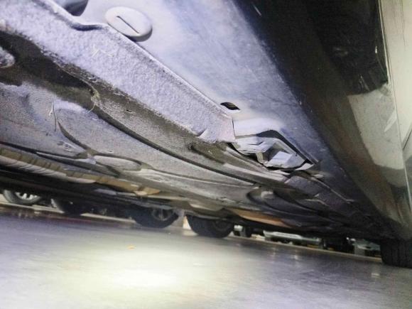 [佛山·粤H] 二手奔驰奔驰E级2015款 E 260 L