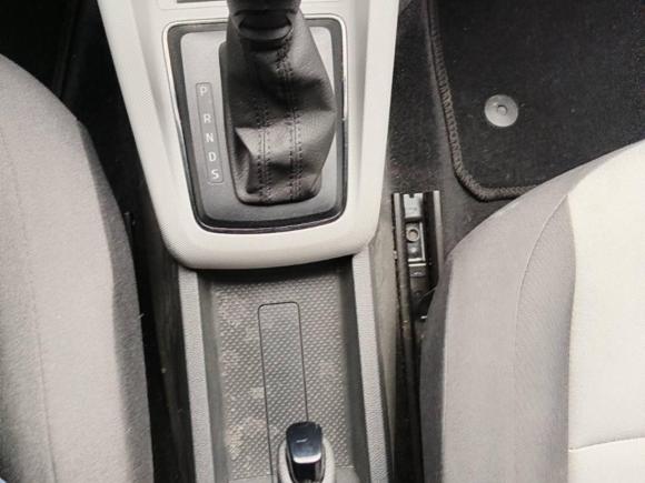 [上海·沪D] 二手斯柯达晶锐2017款 1.4L 自动车享版