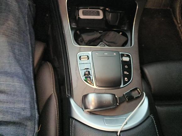 [合肥·皖A] 二手奔驰奔驰GLC2021款 GLC 260 L 4MATIC 豪华型