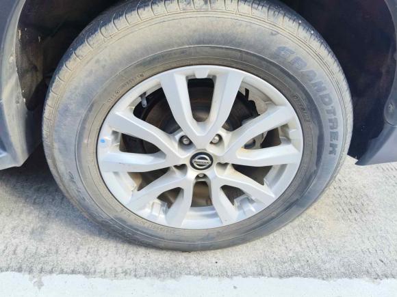 [南昌·赣A] 二手日产奇骏2017款 2.0L CVT舒适版 2WD