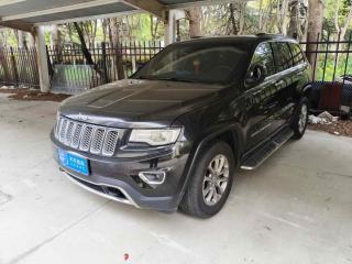 Jeep大切诺基2015款 3.0TD 柴油 精英导航版