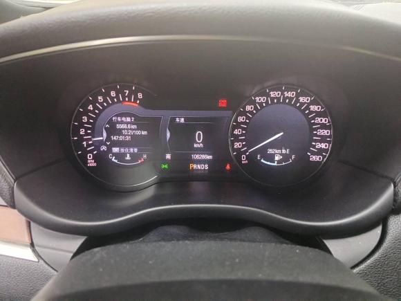 [上海·鲁A] 二手林肯林肯MKC2016款 2.0T 两驱尊雅版