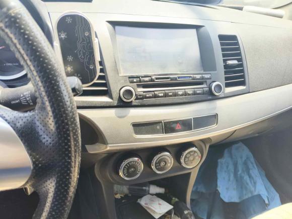 [上海·沪C] 二手三菱翼神2015款 1.6L 手动时尚版