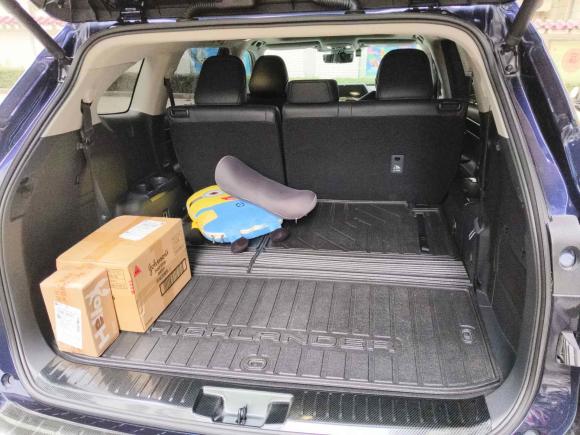 [佛山·粤E] 二手丰田汉兰达2022款 双擎 2.5L 四驱至尊版 7座