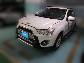 三菱劲炫ASX2013款 2.0L CVT两驱精英版
