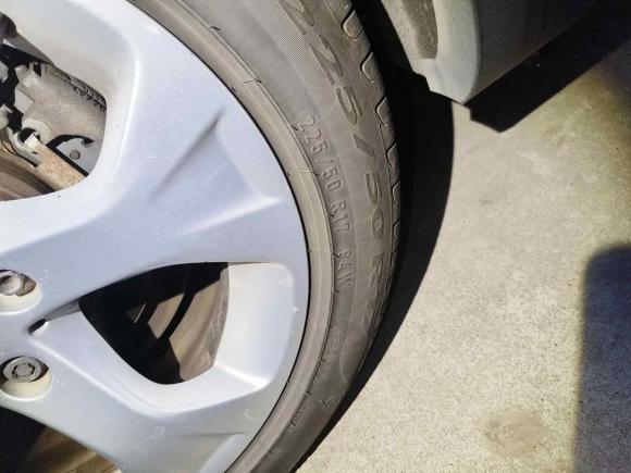 [广州·粤D] 二手宝马宝马X12012款 sDrive18i 豪华型