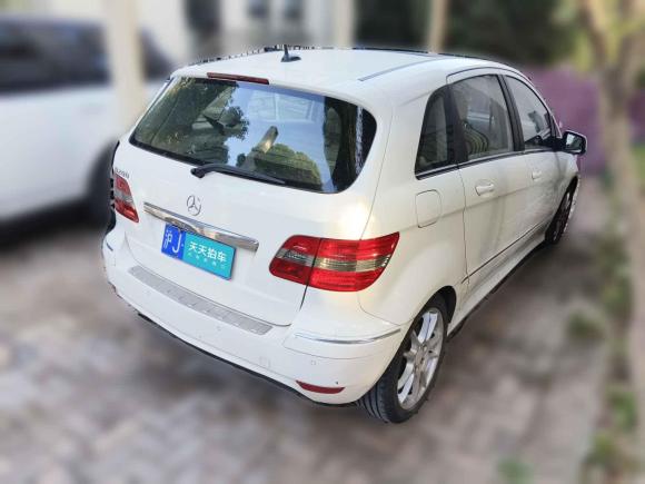 [上海·沪J] 二手奔驰奔驰B级2009款 B 200 时尚型