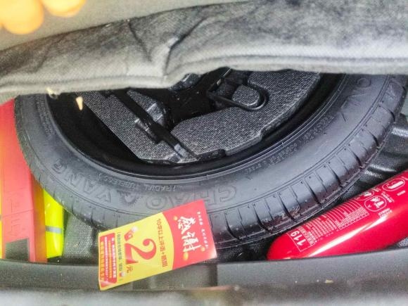 [南京·苏A] 二手长安长安UNI-V2022款 1.5T 运动版