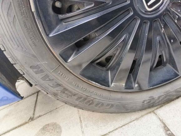 [武汉·鄂A] 二手本田飞度2016款 1.5L LXS CVT舒适天窗版