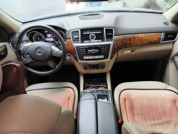 [成都·川A] 二手奔驰奔驰M级2014款 ML 400 4MATIC动感型