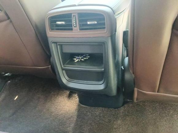 [上海·浙E] 二手别克昂科威Plus2017款 28T 四驱精英型