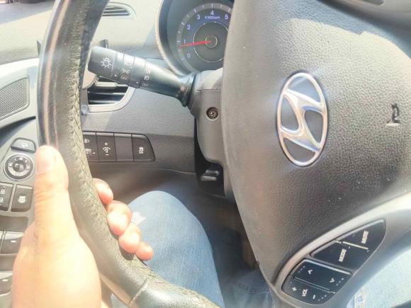 [广州·粤A] 二手现代朗动2015款 1.6L 自动尊贵型