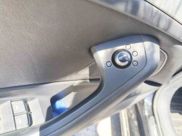 [青岛·鲁B] 二手奥迪奥迪A6L2016款 TFSI 技术型