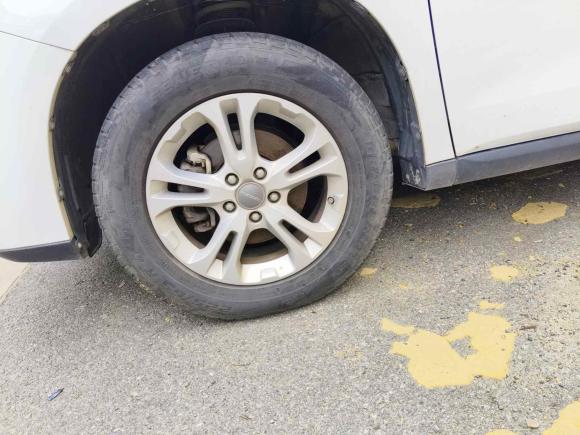 [武汉·鄂A] 二手哈弗哈弗M62017款 1.5T 自动两驱尊贵型