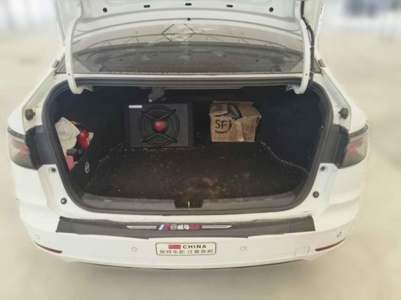 [广州·粤A] 二手威马汽车威马E.52021款 改款 500 即客行