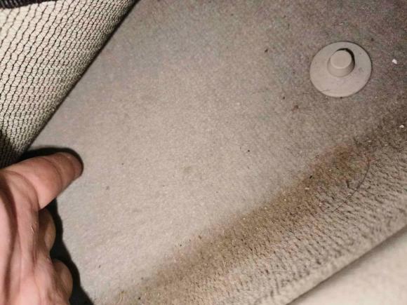 [合肥·鲁F] 二手奥迪奥迪A6L2011款 2.0 TFSI 自动标准型