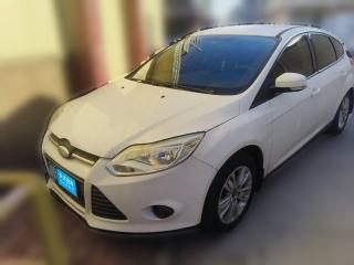 福特福克斯2012款 两厢 1.6L 手动舒适型