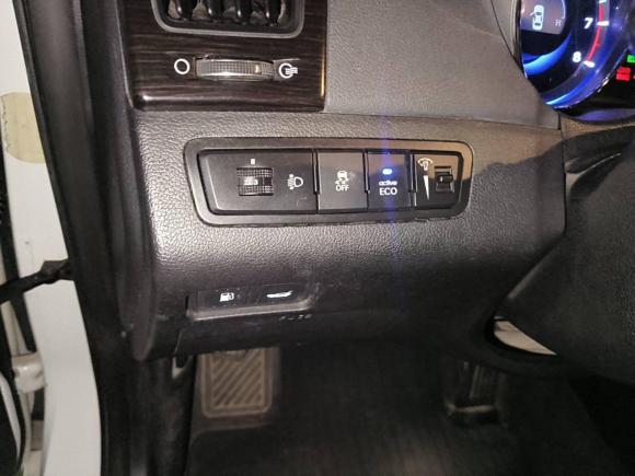 [成都·川A] 二手现代索纳塔2013款 2.0L 自动豪华版