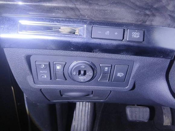 [深圳·粤B] 二手比亚迪唐新能源2015款 2.0T 四驱旗舰型