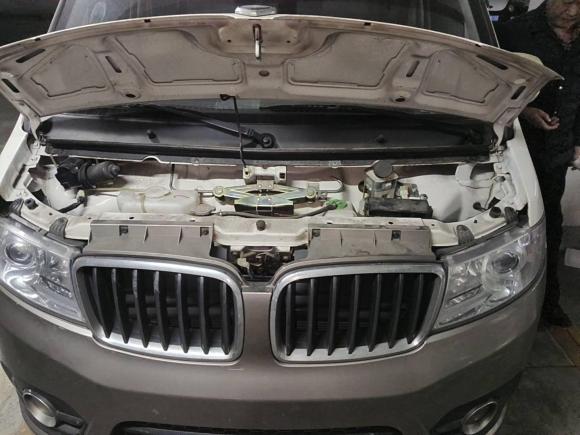 [广州·粤A] 二手金杯新海狮X30L2022款 1.5L豪华中央空调版客车国VI SWC15M