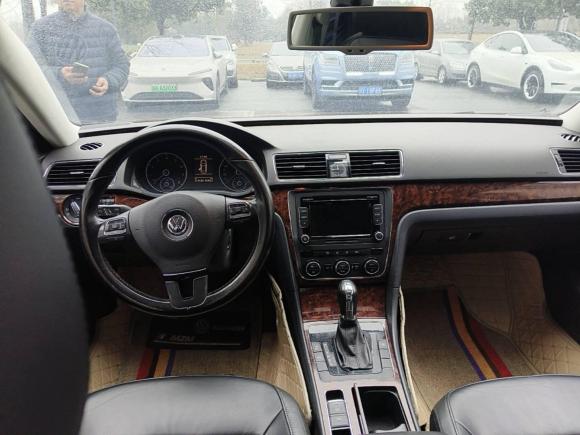 [成都·贵A] 二手大众帕萨特2011款 1.8TSI DSG御尊版