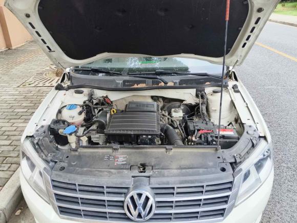 [上海·陕A] 二手大众朗行2013款 1.6L 自动舒适型