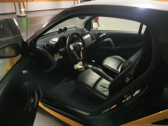 [上海·沪A] 二手smartsmart fortwo2013款 1.0T 硬顶激情版