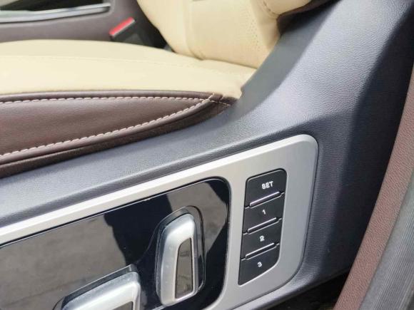 [深圳·粤B] 二手魏牌魏牌 VV62018款 2.0T 两驱旗舰型 国V