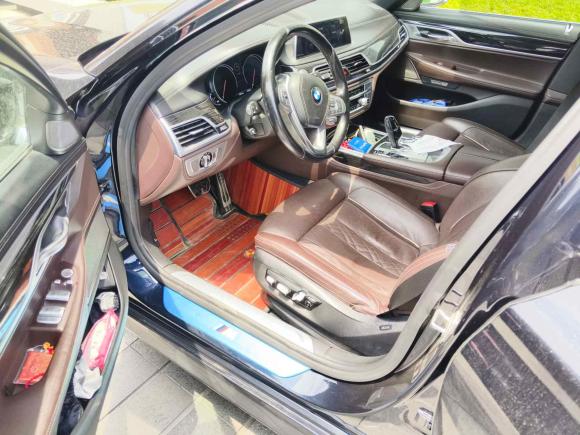 [济南·鲁S] 二手宝马宝马7系2018款 740Li 领先型 M运动套装