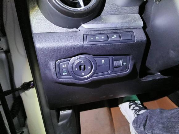 [上海·沪A] 二手比亚迪宋新能源2019款 宋DM 1.5TID 智联锐动型