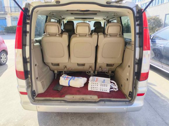 [上海·沪L] 二手奔驰唯雅诺2010款 2.5L 尊贵版