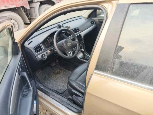 [成都·川S] 二手大众朗逸2013款 改款经典 1.6L 自动舒适版