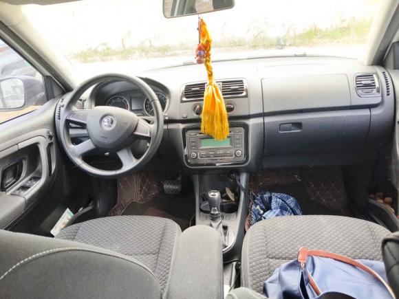 [常州·苏D] 二手斯柯达晶锐2014款 1.6L 自动Sport版