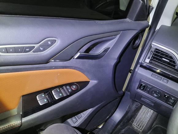 [杭州·浙A] 二手比亚迪秦新能源2015款 1.5T 双冠旗舰Plus版