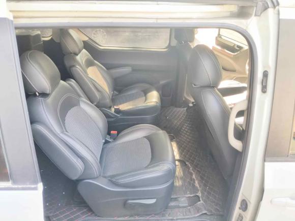 [上海·苏J] 二手大通大通G102016款 2.0T 自动精英版