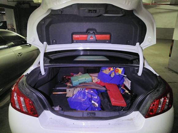 [上海·沪A] 二手标致标致5082012款 2.0L 自动豪华版