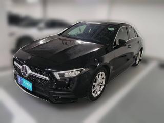 奔驰奔驰A级2020款 A 200 L 运动轿车