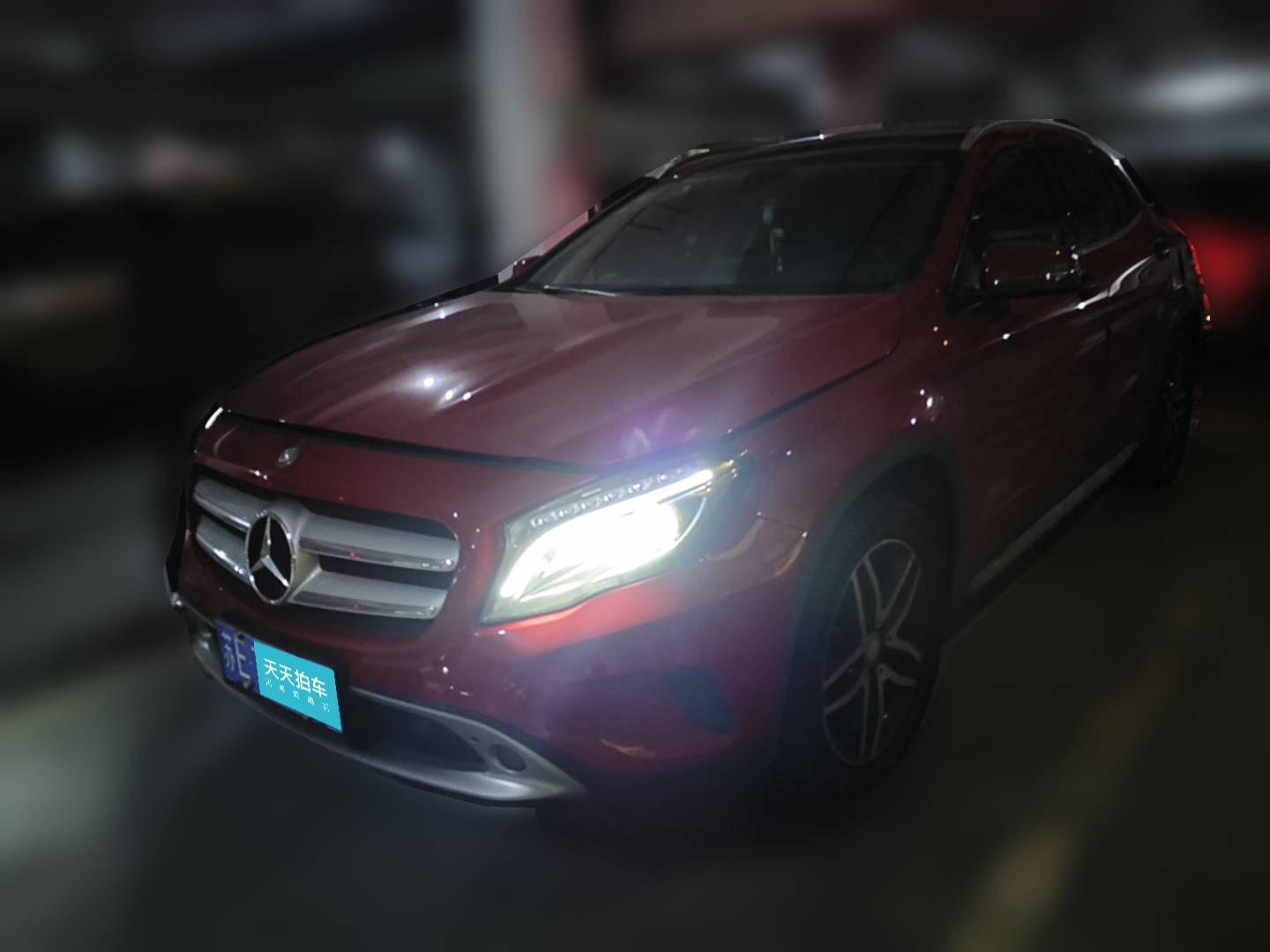 [苏州·苏E] 奔驰奔驰GLA2016款 GLA 200 时尚型