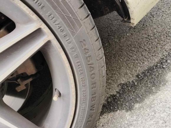 [广州·粤A] 二手奔驰奔驰C级2016款 C 200 轿跑版