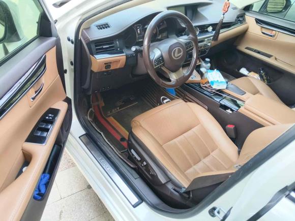 [济南·鲁A] 二手雷克萨斯雷克萨斯ES2015款 200 精英版