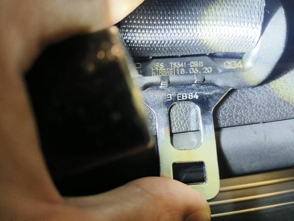 [苏州·苏E] 二手奔驰奔驰A级2020款 改款 A 200 L 运动轿车时尚型