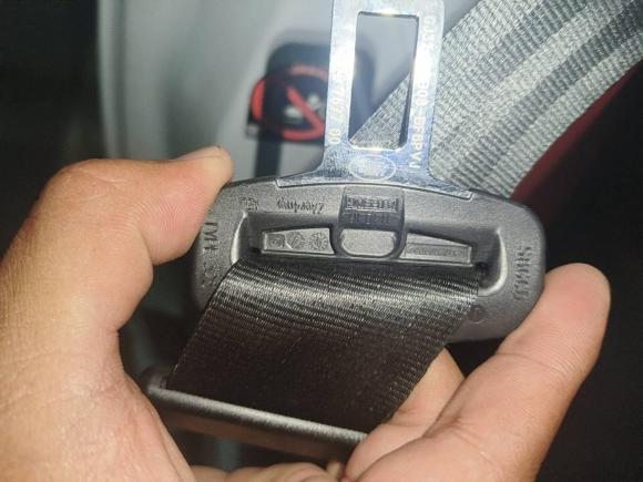 [宁波·浙B] 二手路虎揽胜极光2016款 2.0T 敞篷版