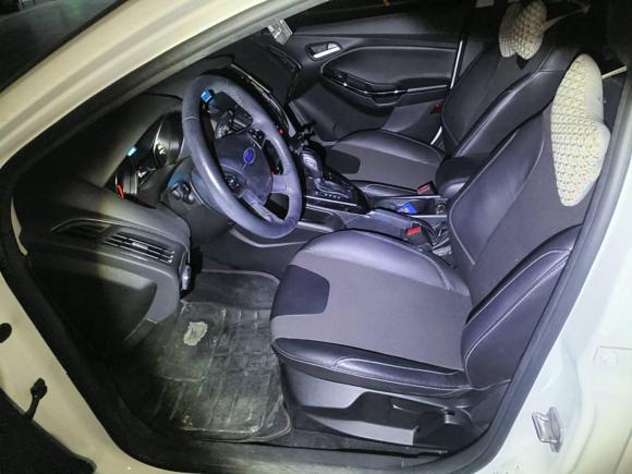 [苏州·苏E] 二手福特福克斯2015款 两厢 1.6L 自动风尚型